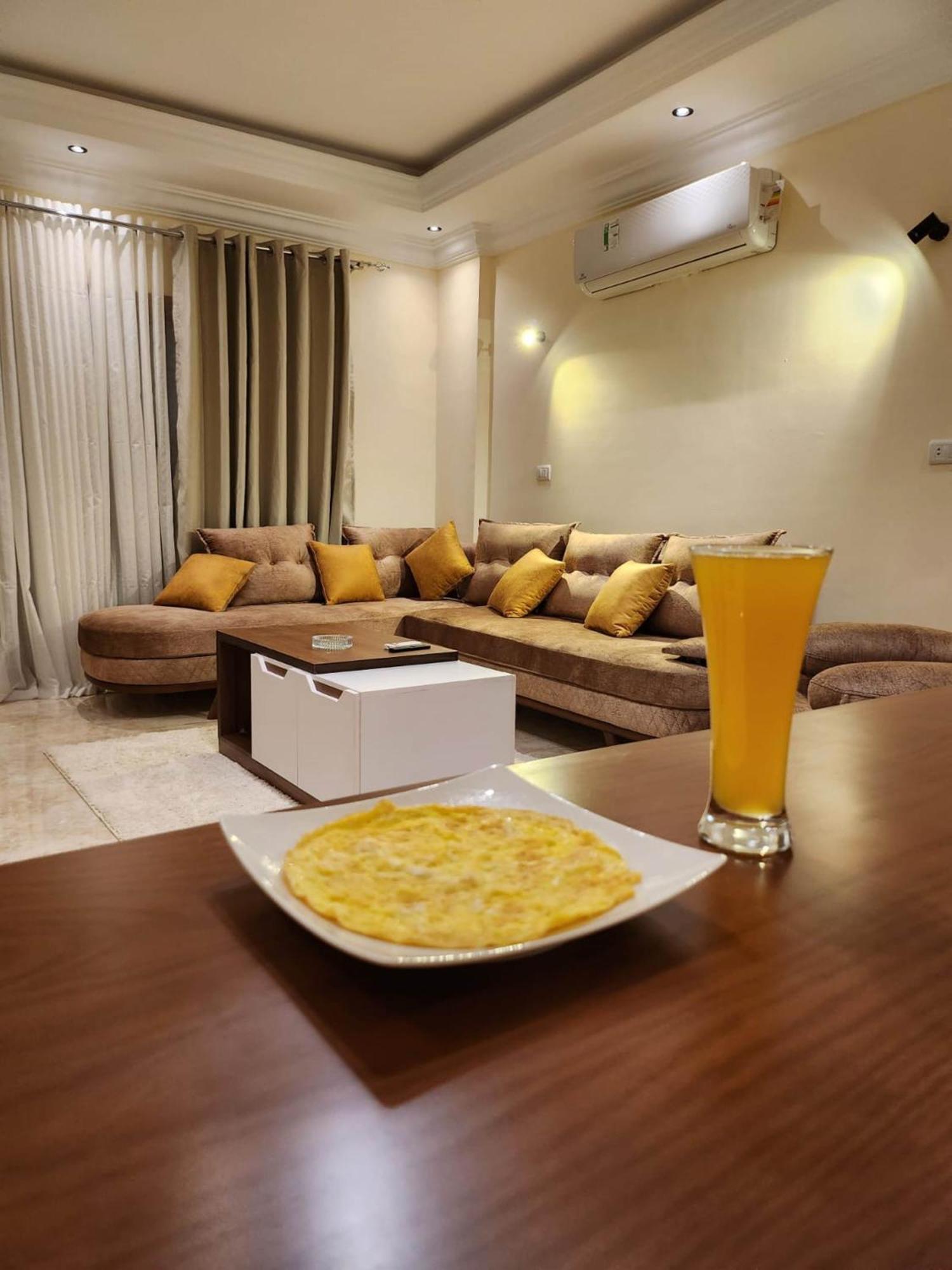 Wa Set Luxor Apartment エクステリア 写真
