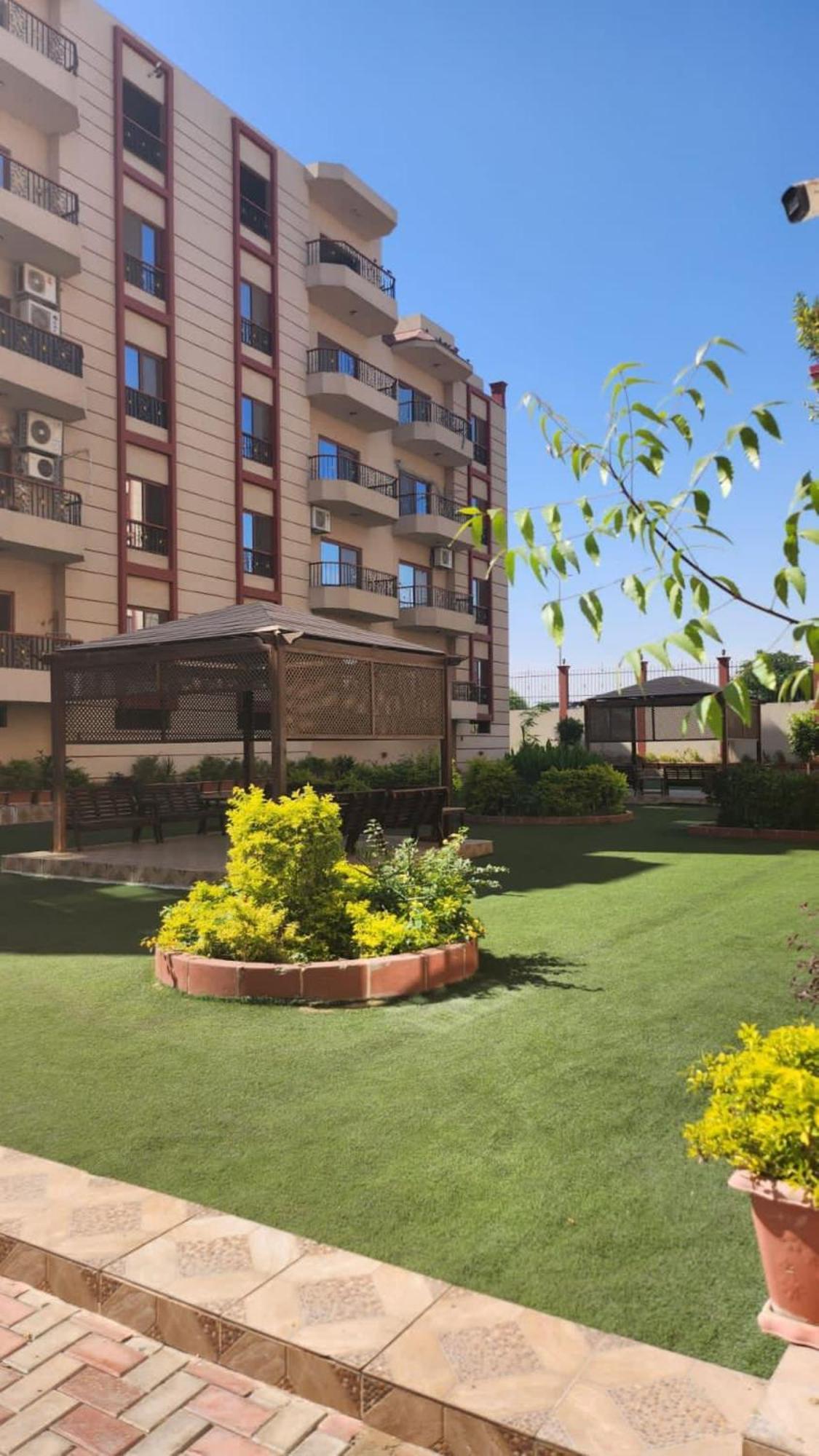 Wa Set Luxor Apartment エクステリア 写真